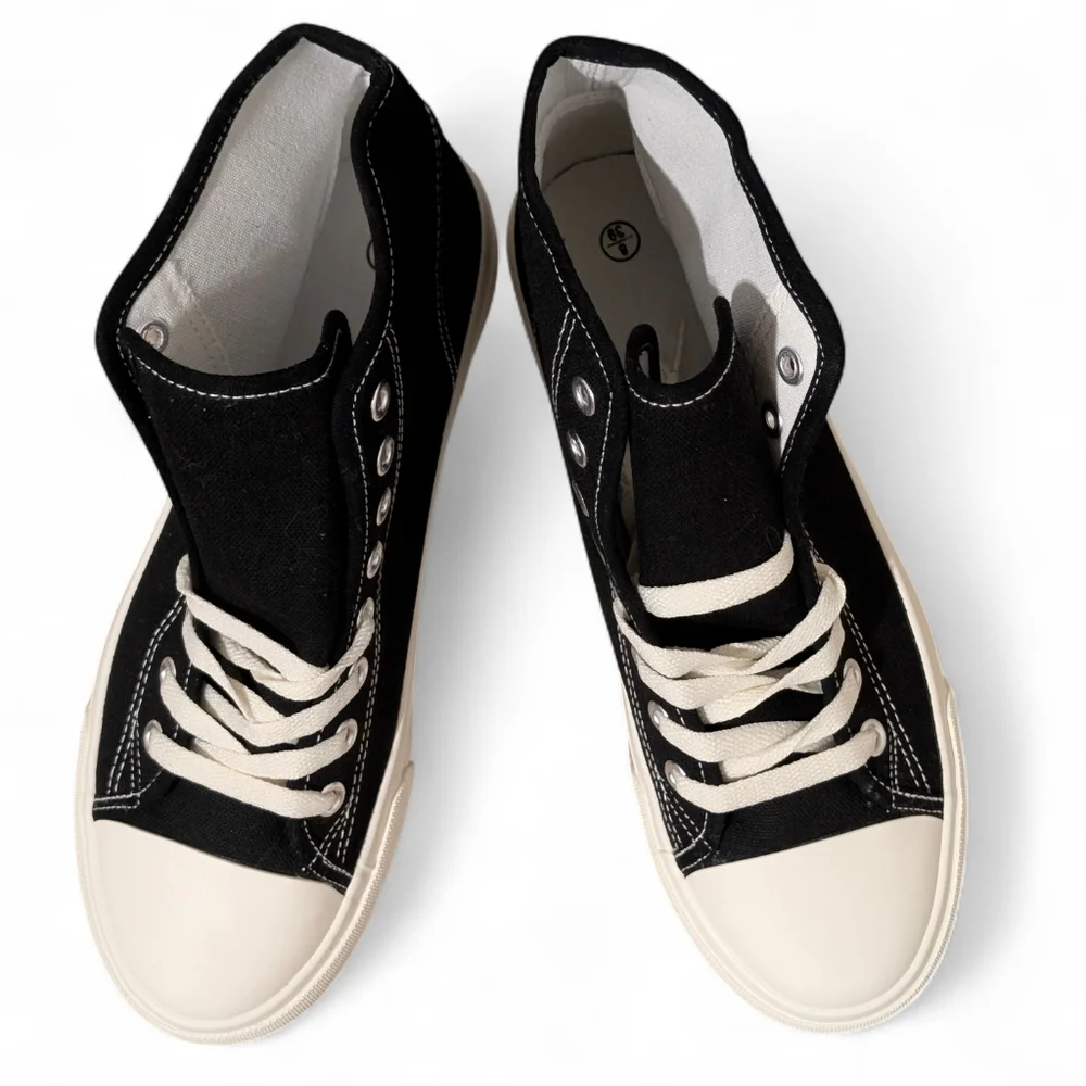 👟 Classic Black High Top Canvas Sneakers Size 8 – New! - Picture 2 of 7